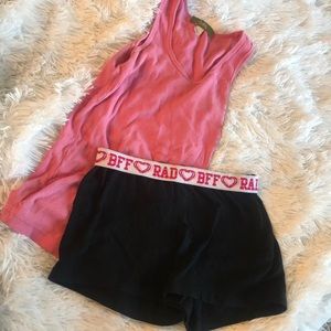 Tank and short set! 🌈💕
